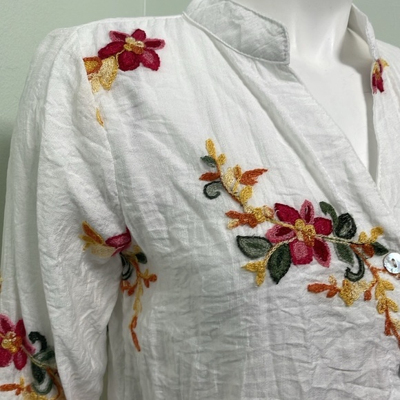 Kindred boho white button down embroidered blouse small - Picture 2 of 7